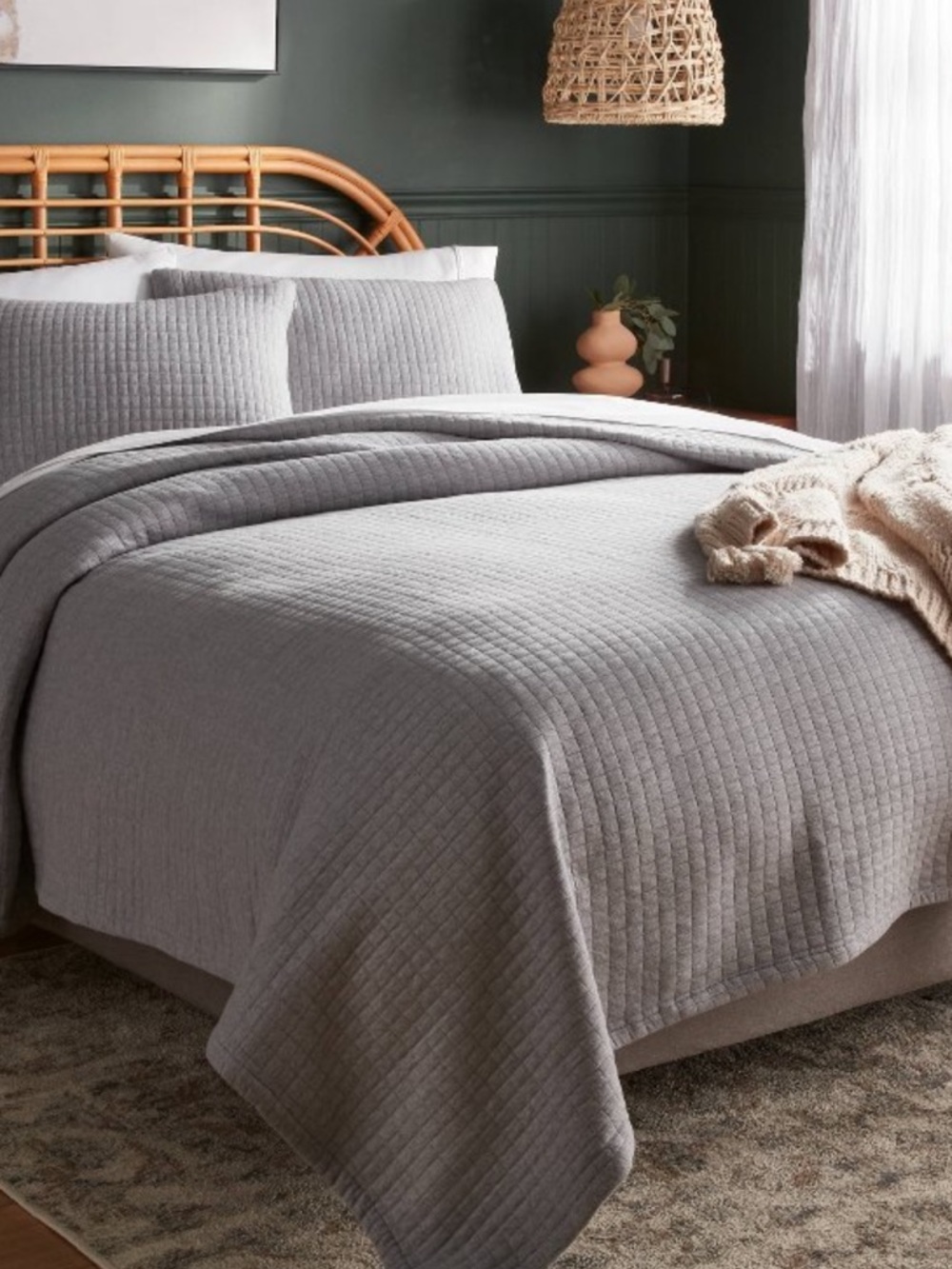 THRESHOLD NWT Full/Queen Jersey Quilt
-Heather Gray